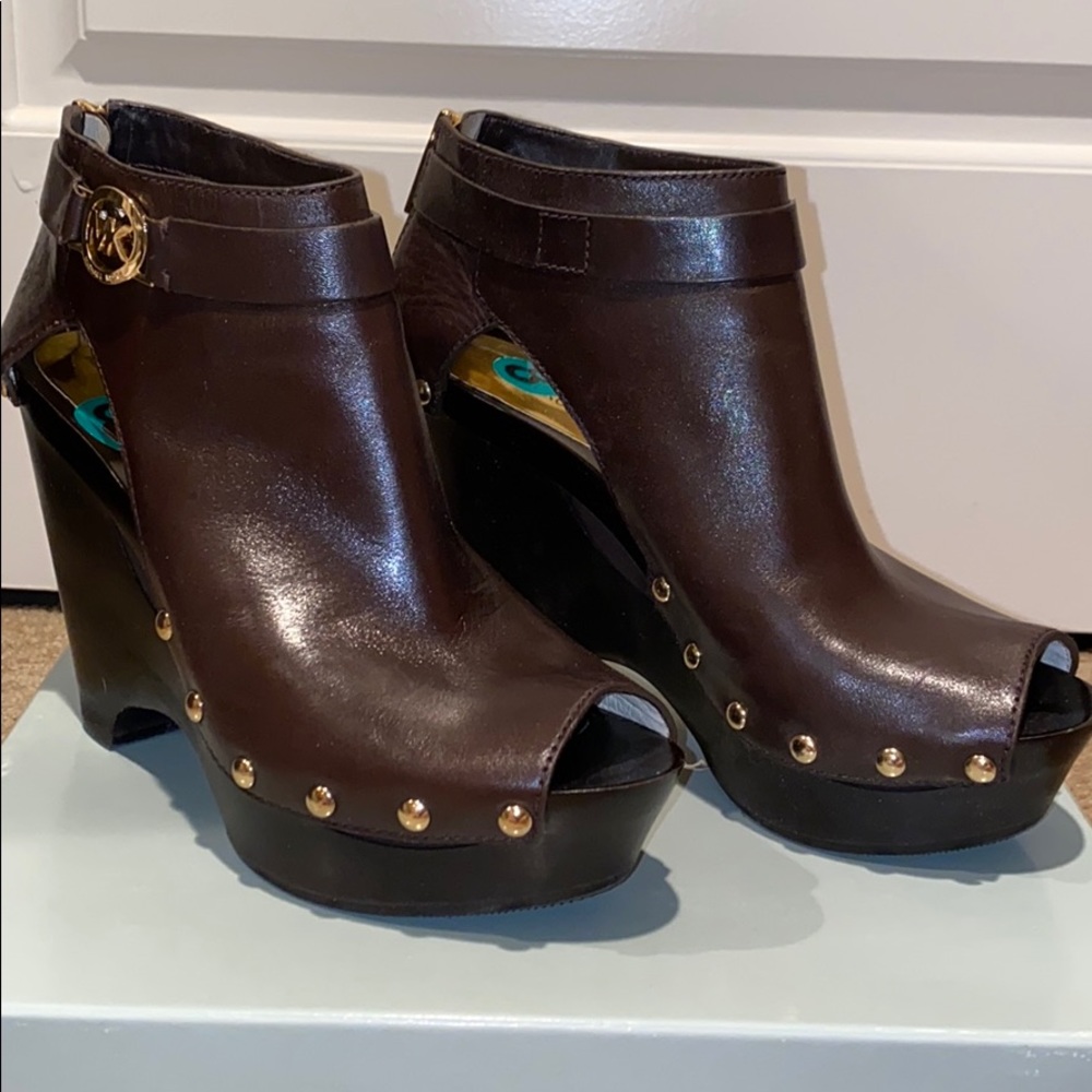 Michael Kors brown leather peep doe wedge heels